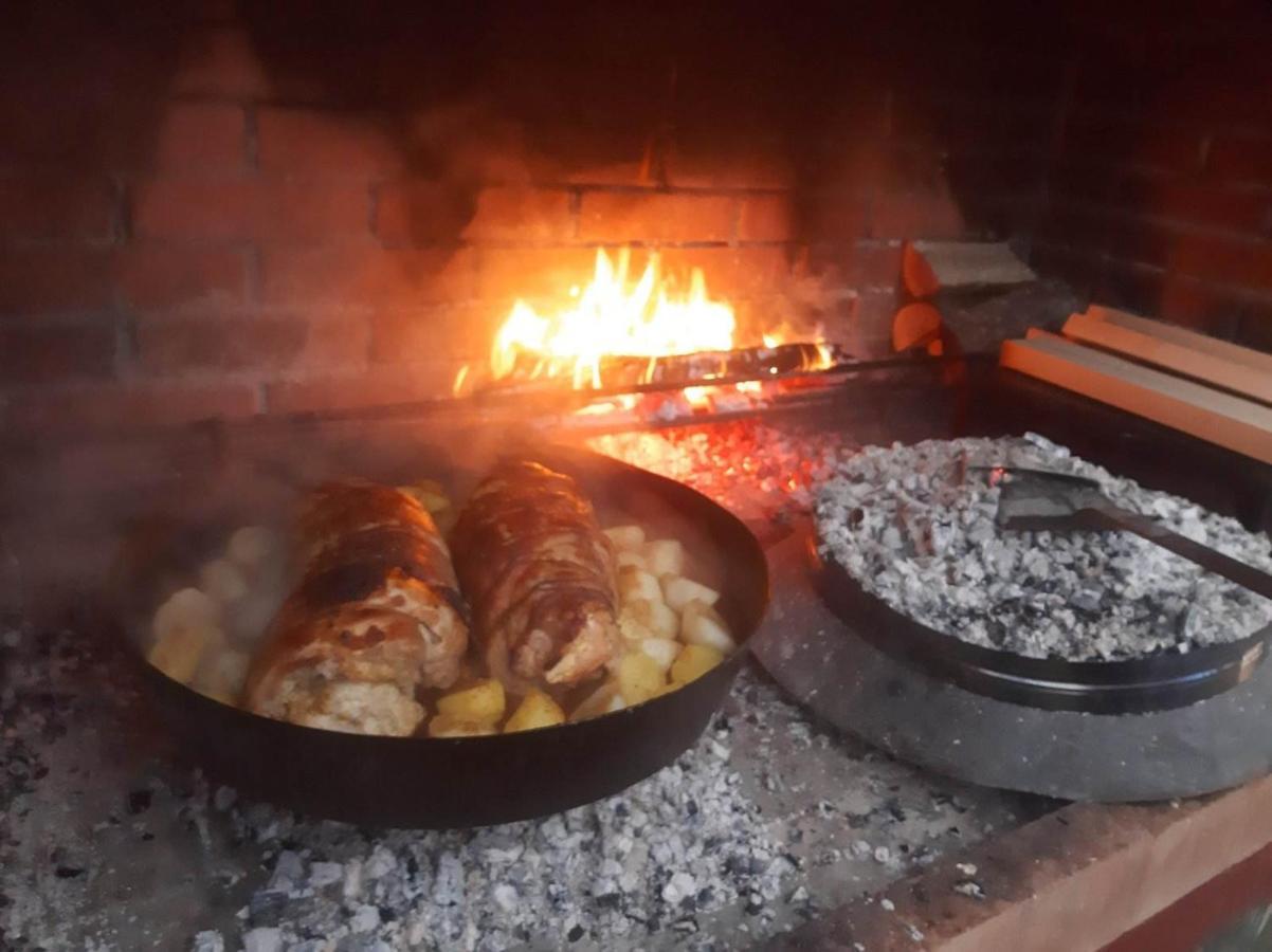 Am Una Lux House Bihac Bagian luar foto