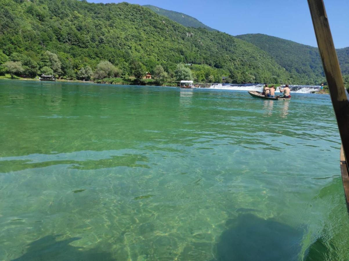 Am Una Lux House Bihac Bagian luar foto