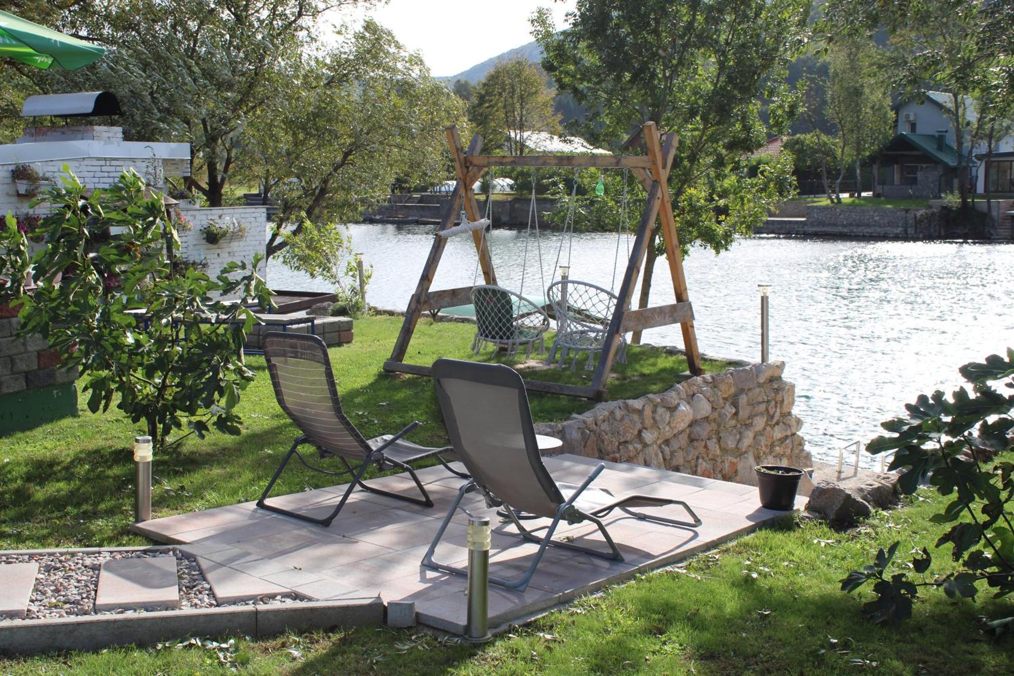 Am Una Lux House Bihac Bagian luar foto