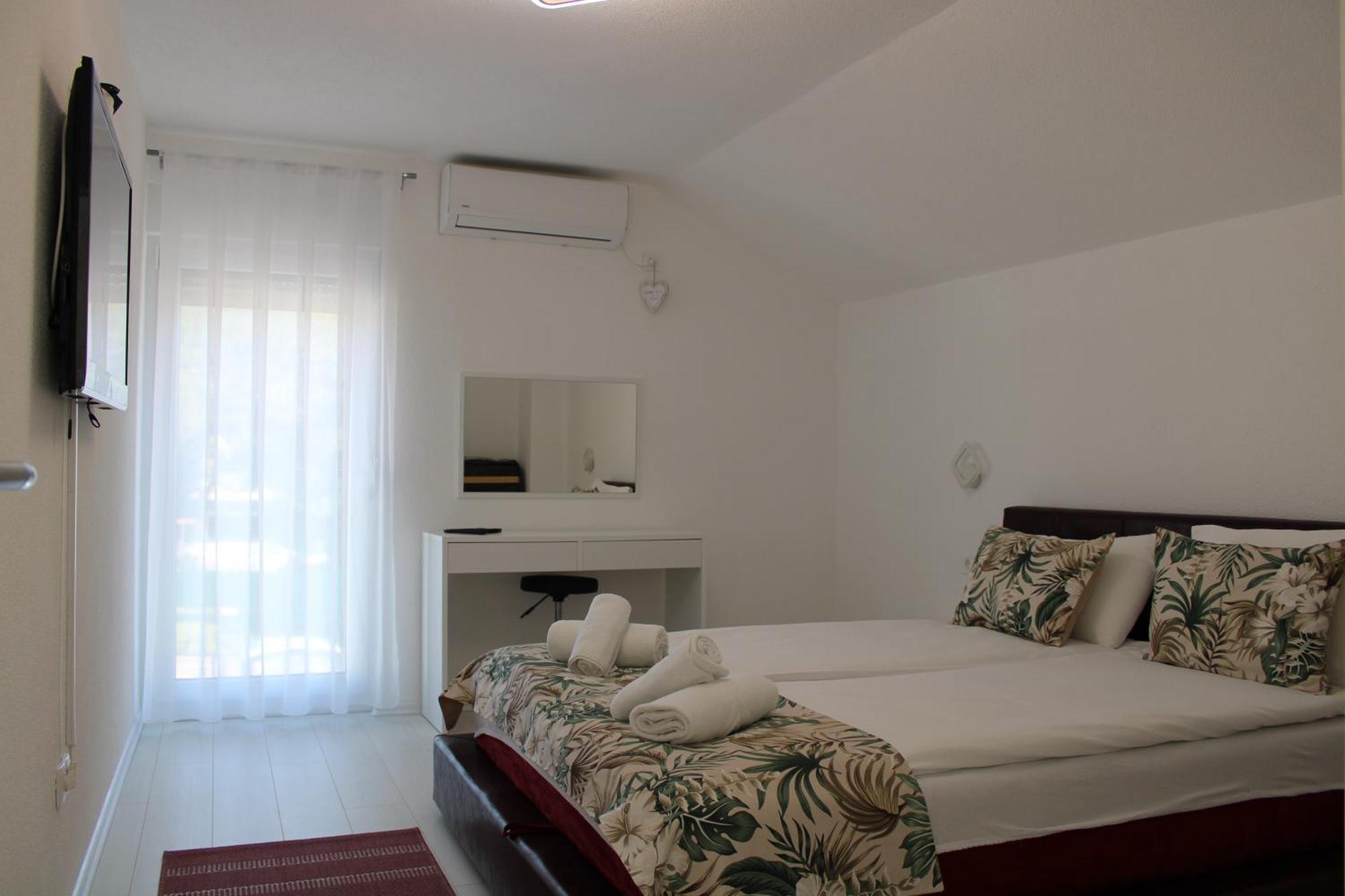 Am Una Lux House Bihac Bagian luar foto