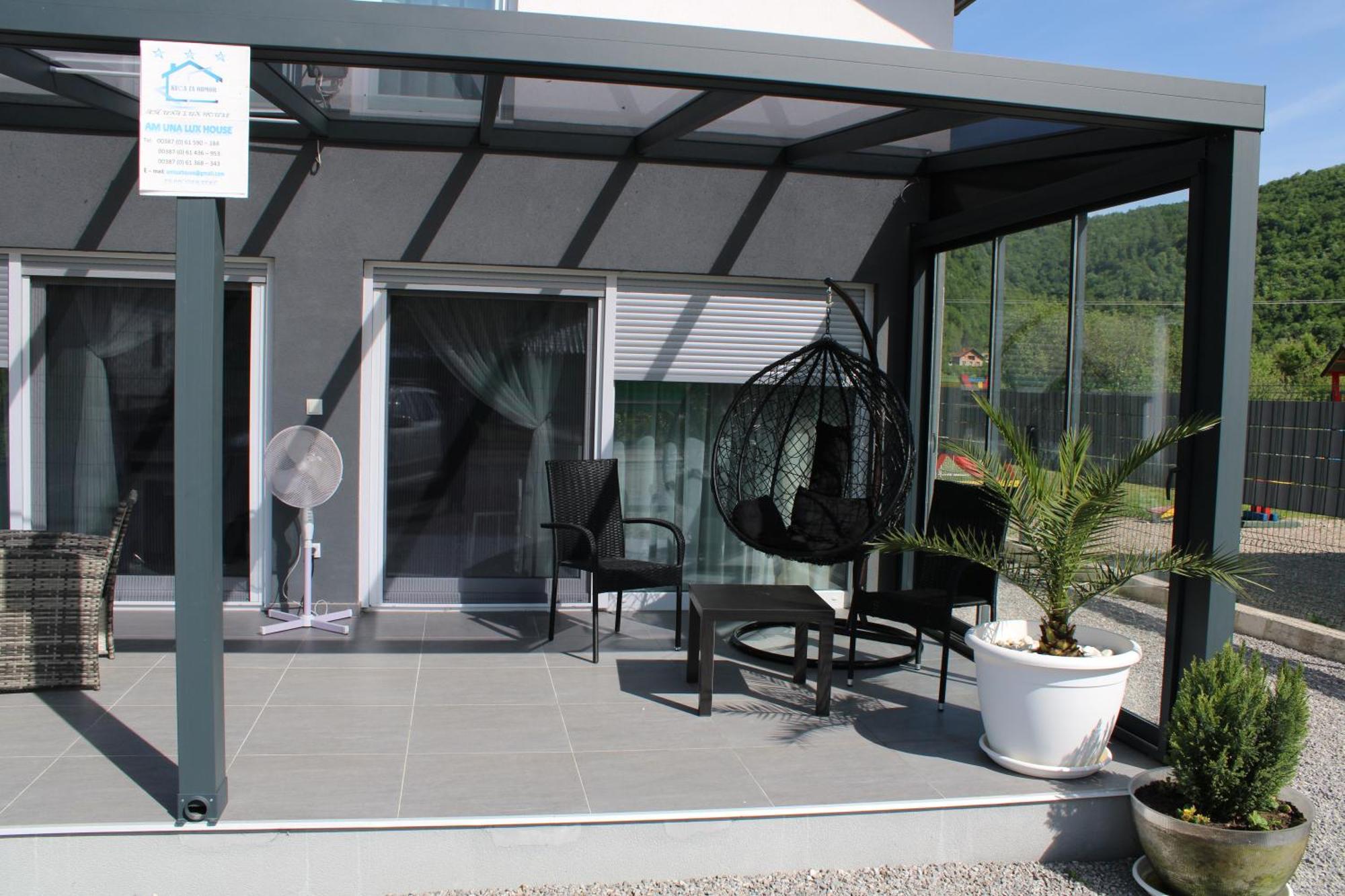 Am Una Lux House Bihac Bagian luar foto