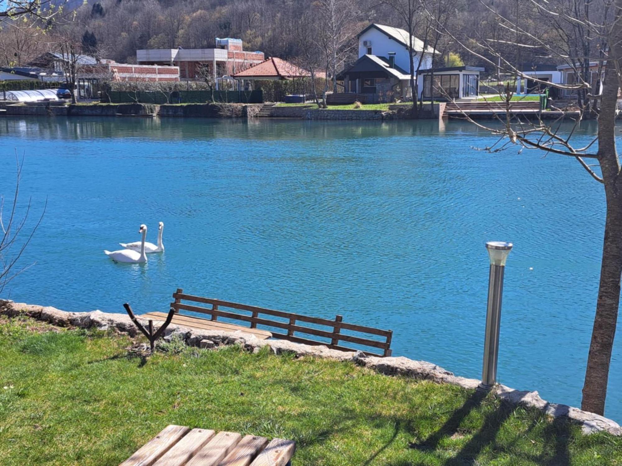 Am Una Lux House Bihac Bagian luar foto
